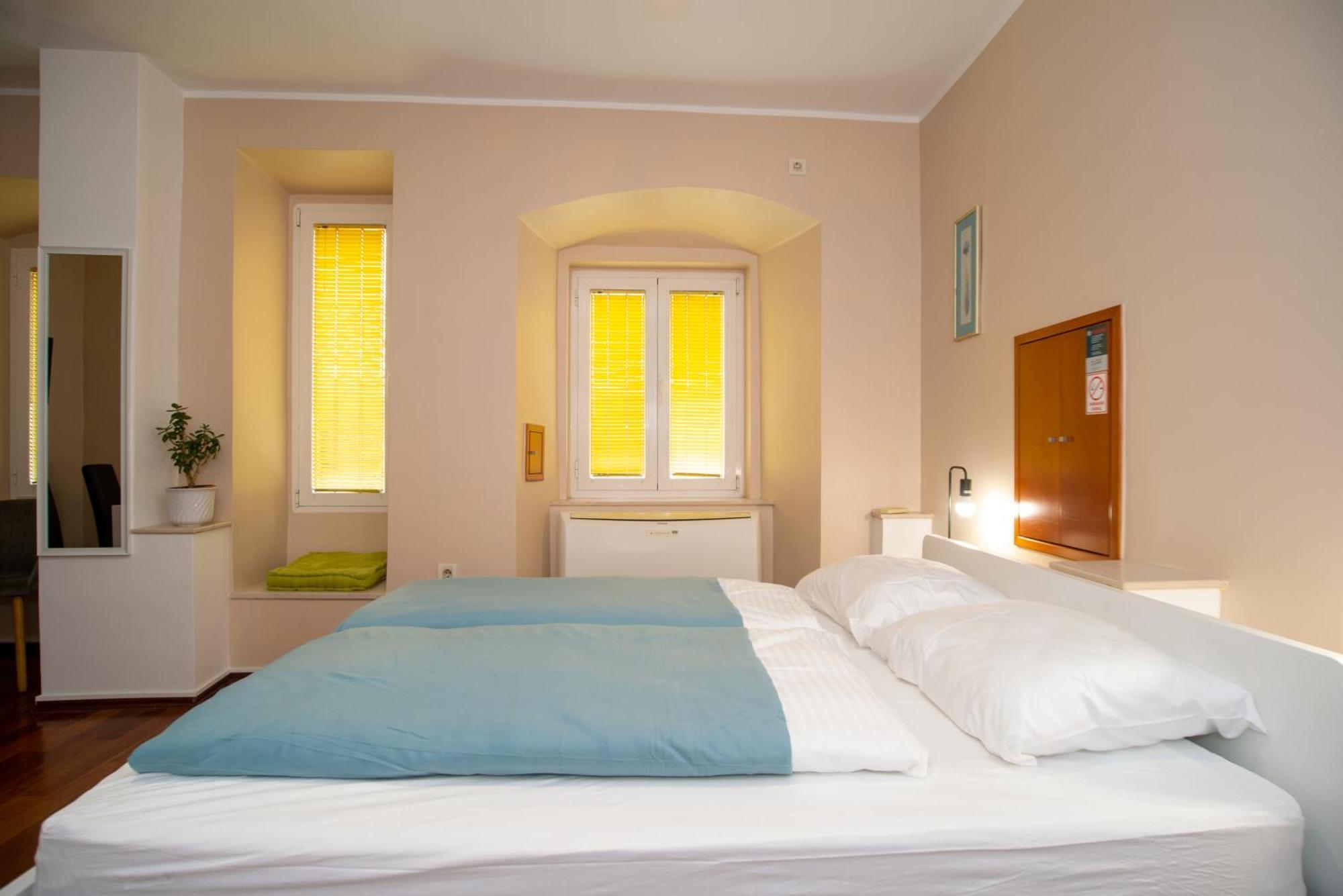 Ferienwohnung Tisa & Neo Rijeka Exterior foto