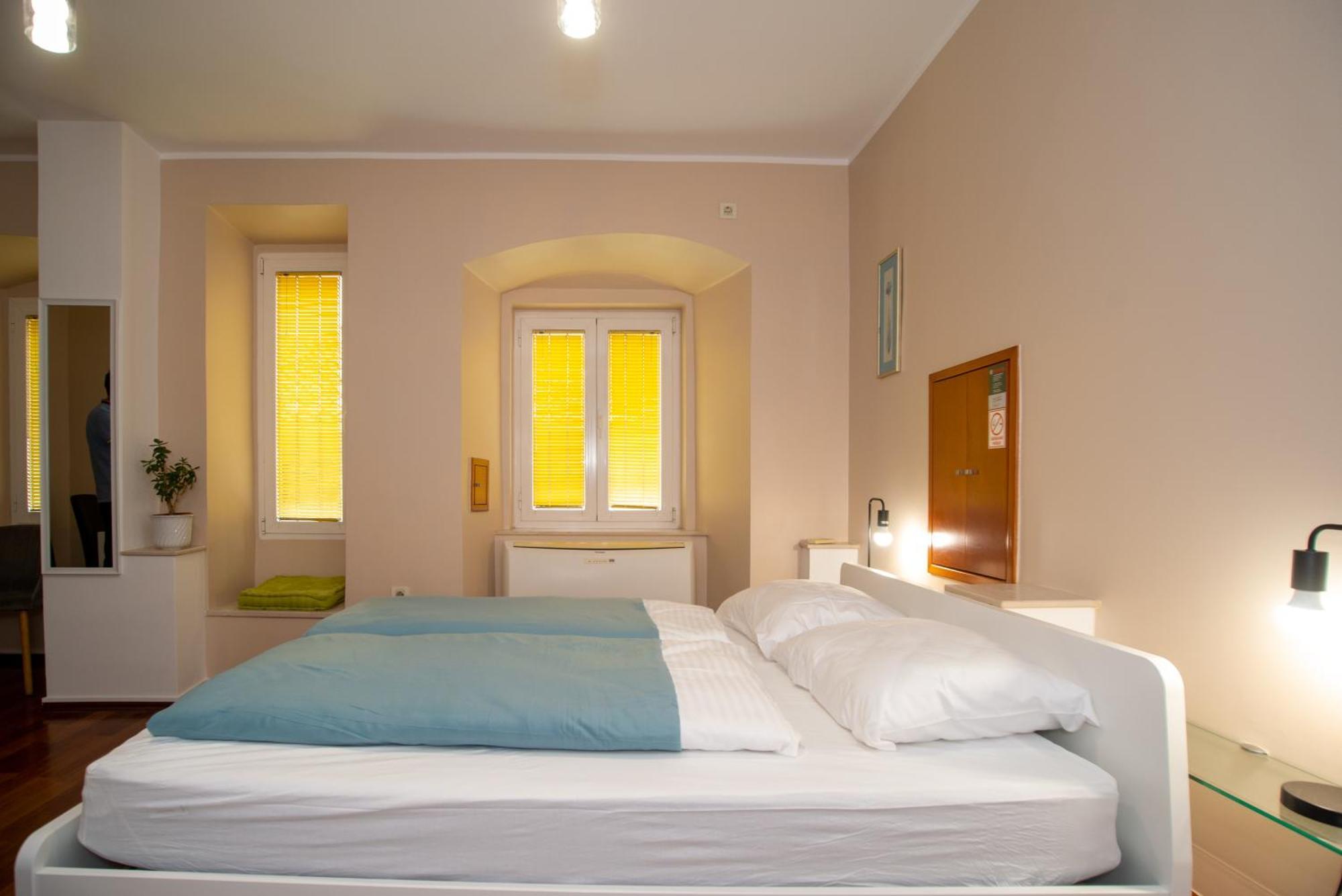 Ferienwohnung Tisa & Neo Rijeka Exterior foto